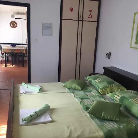 In Porec/istrien 37216