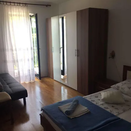In Porec/istrien 37216
