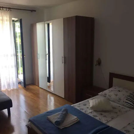 In Porec/istrien 37216